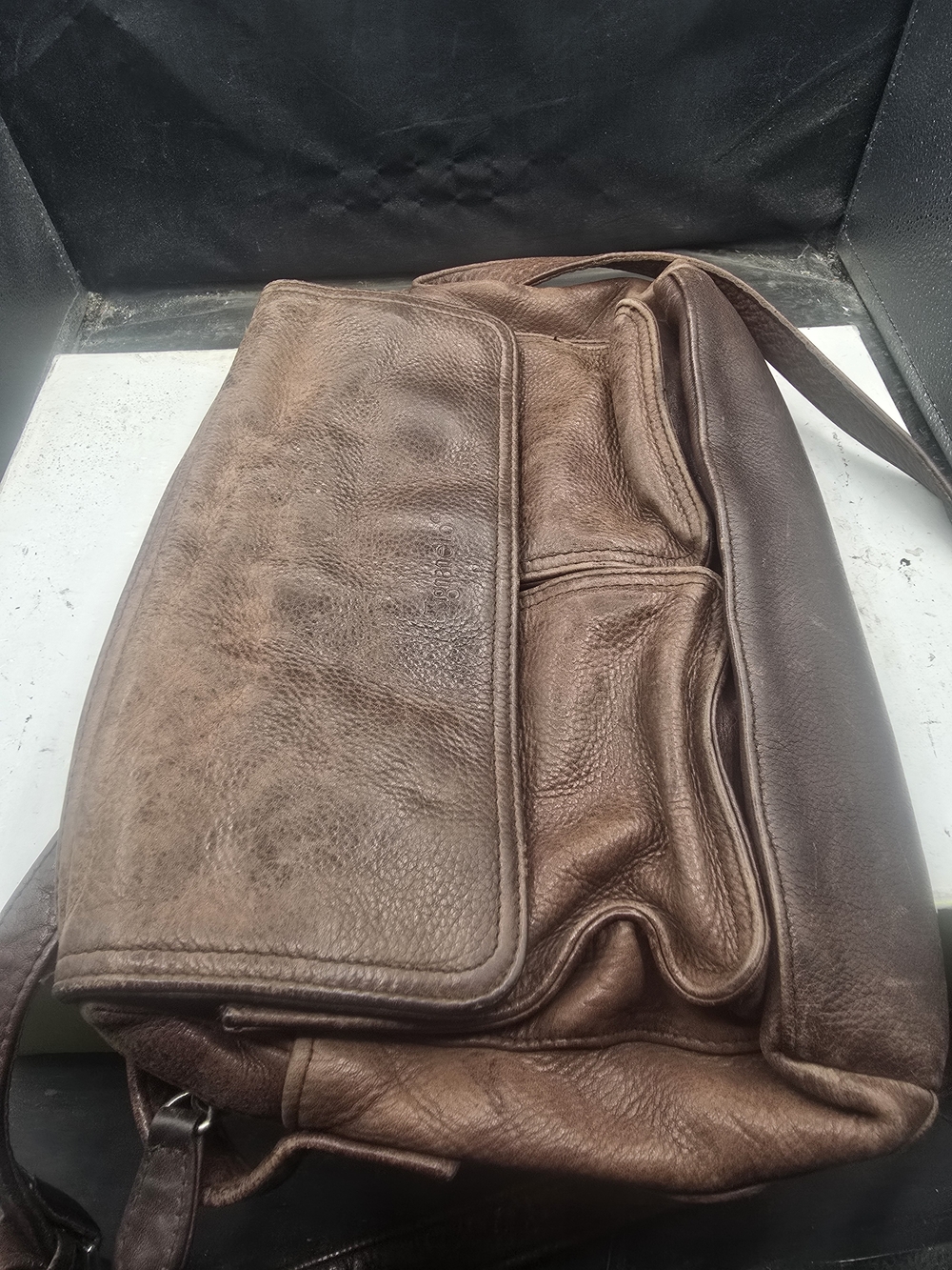Brown Leather Crossbody Messenger Bag - Classic Carry